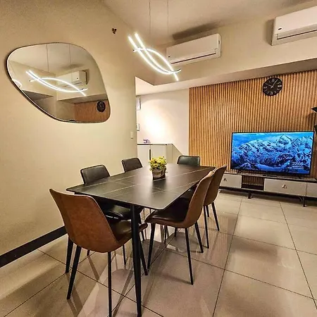 Spacious 3Br Suite In Uptown Bgc - Walking Distance To Malls And Restaurants